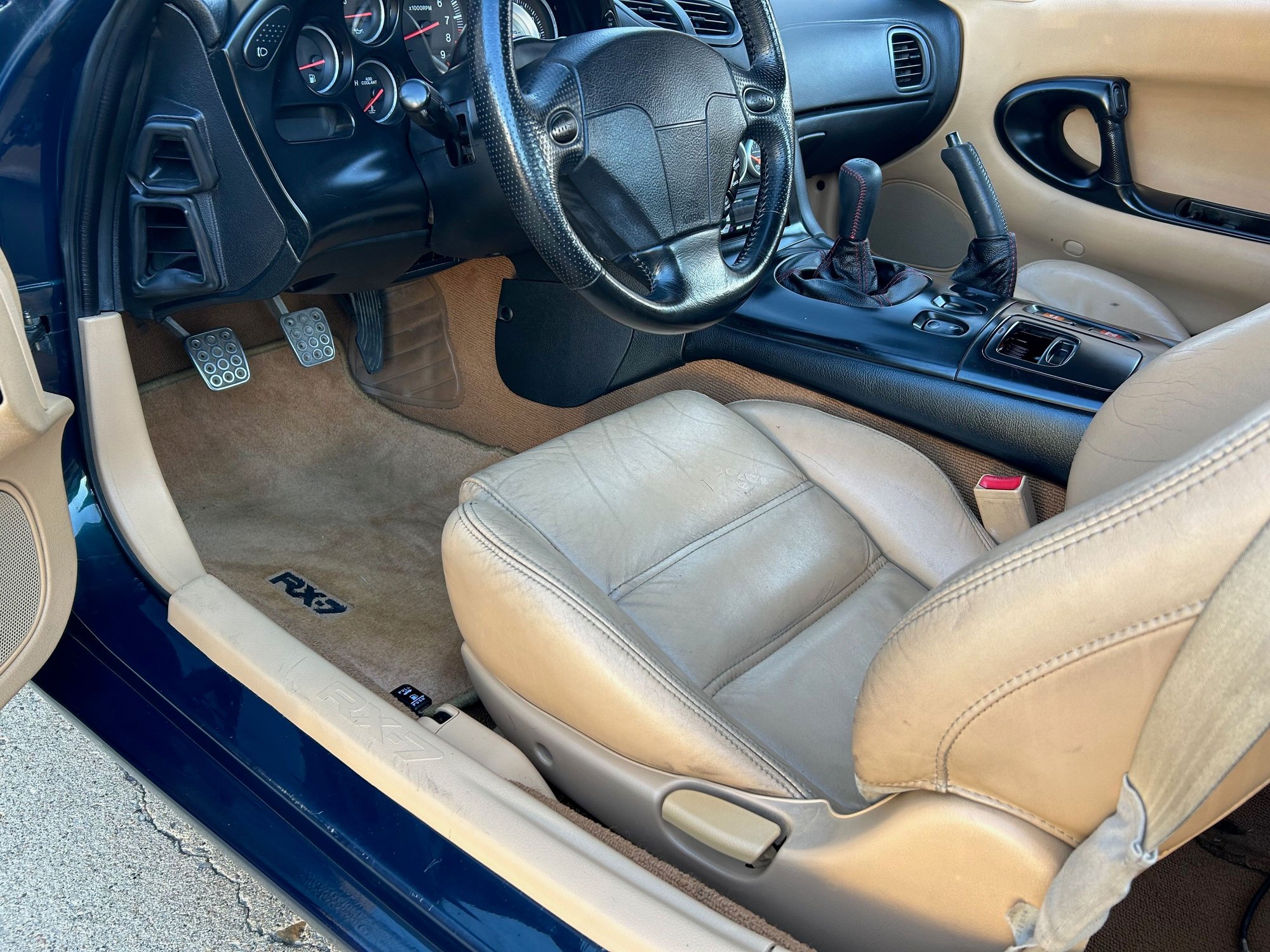 1993 Mazda RX-7 - 1993 RX-7 Manual Montego Blue Touring - Factory repaint, fresh street port rotary - Used - VIN JM1FD3318P0203166 - 83,000 Miles - Other - 2WD - Manual - Coupe - Blue - Calgary, AB T1B4C3, Canada