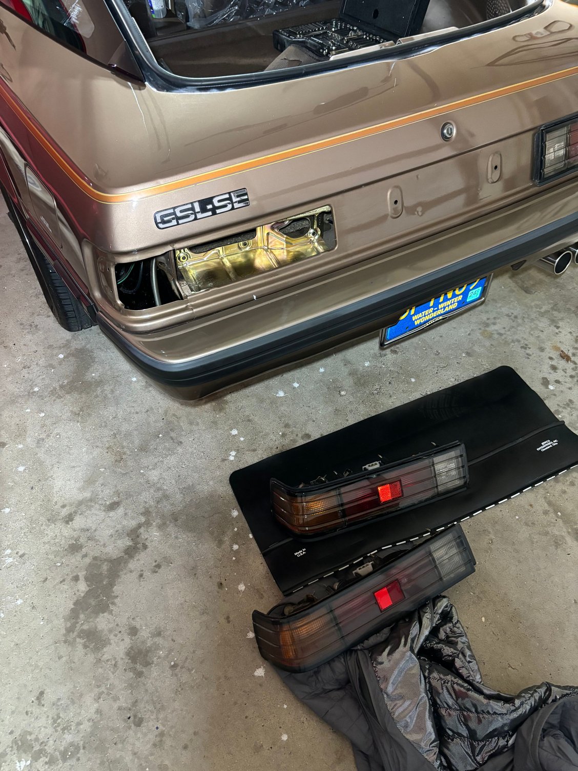 Replaced cracked tail light