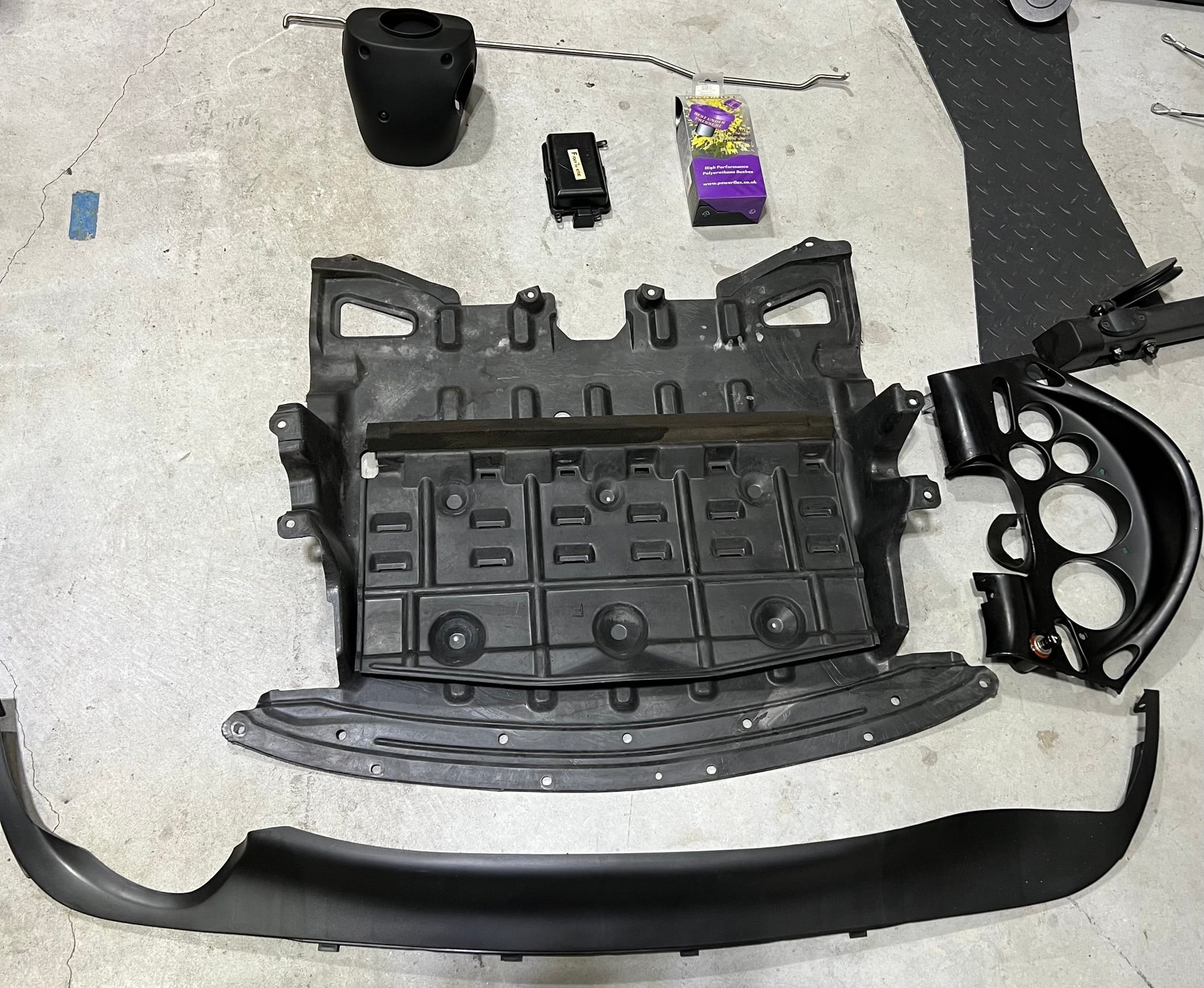 Accessories - FS: Oem under carriage, Oem new rear diffuser, Oem steering column, new diff mounts - New - -1 to 2025  All Models - Winter Haven, FL 33881, United States