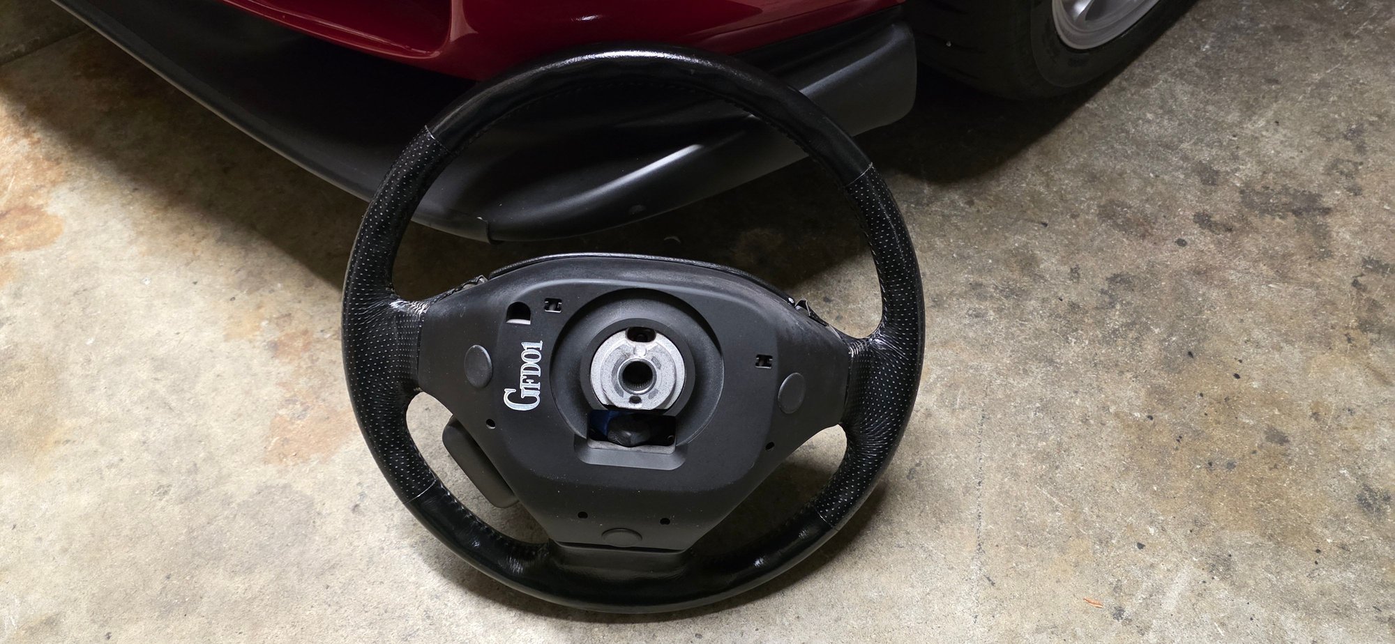 Interior/Upholstery - Fd steering wheel - Used - 1992 to 2002 Mazda RX-7 - Pinole, CA 94564, United States