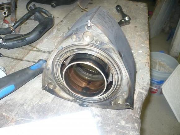 rear rotor with half the bearing in pieces