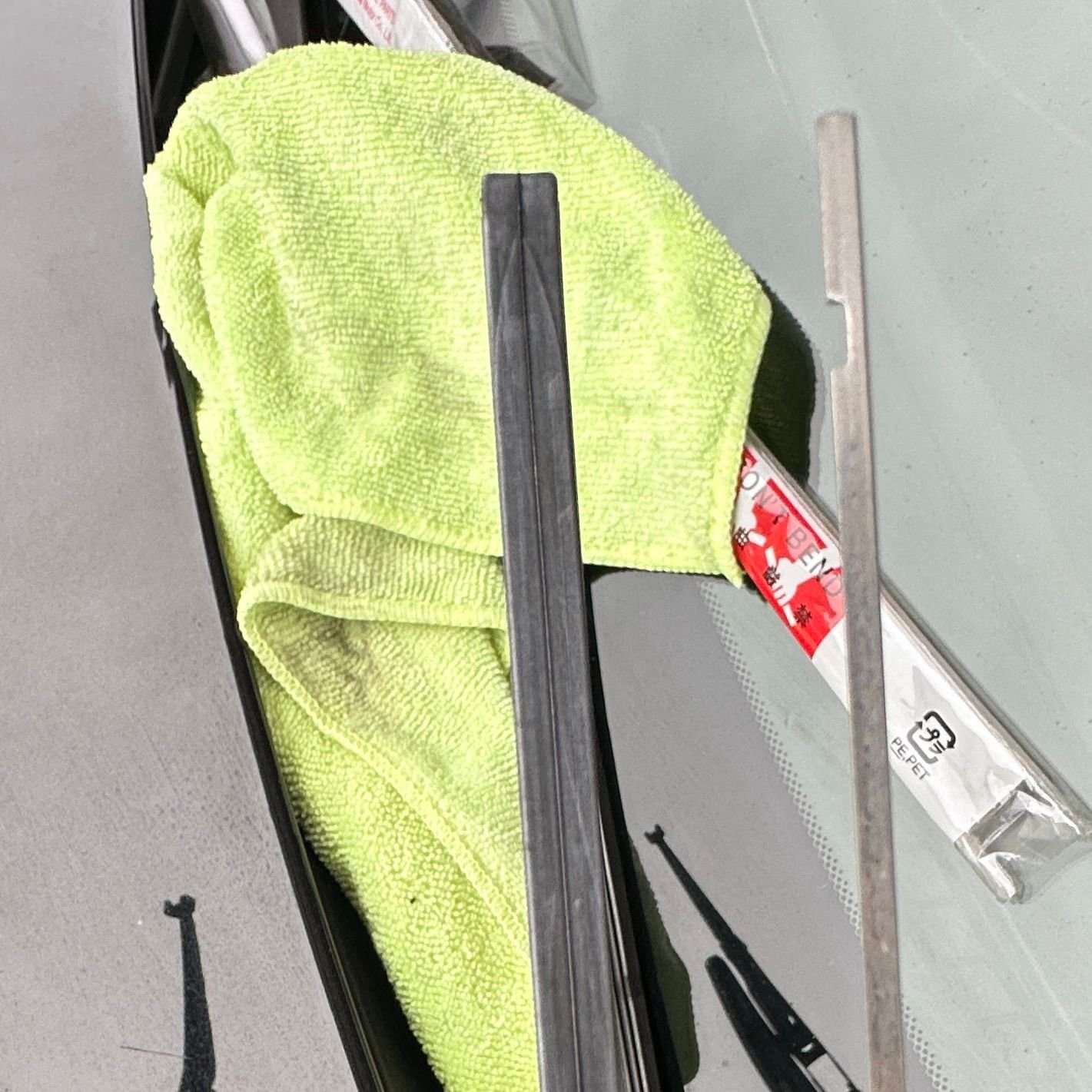 The strips are mirrored so you cant really mix them up, but I made sure to put them on the same side. Just make sure the cut-out/indent is facing inward as it locks into the new wiper insert.