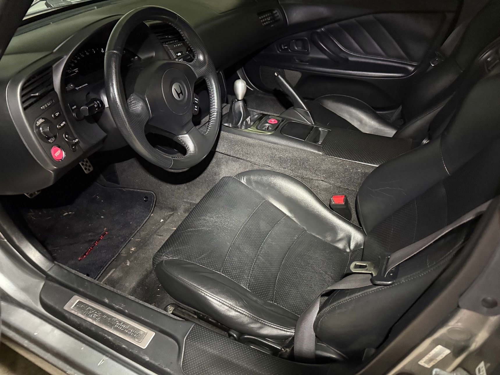 After cleaning and conditioning the leather it came out looking pretty nice