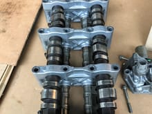 Cam assembly & journals in great shape.
103,400 ni. Vtec valve spool