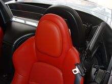 AusS2000 Headrest.JPG