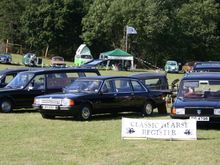 Knebworth 05 club.jpg