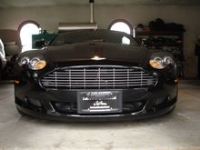 Aston Martin 002.jpg