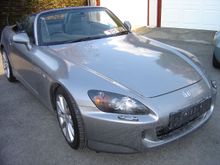 S20002006 001.jpg