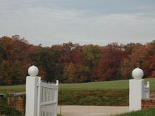 GateAndFallFoliageAtMtVernon