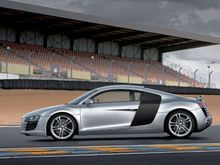 Audi R8 2.jpg