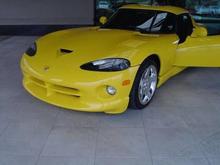 Viper At Dealer 004.jpg