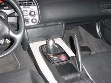 04 Radio Door