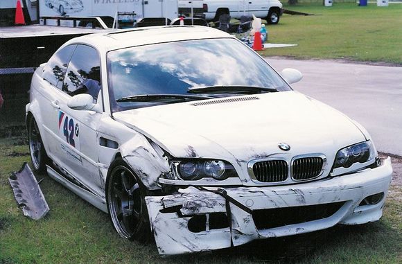 Wrecked M3-3.JPG