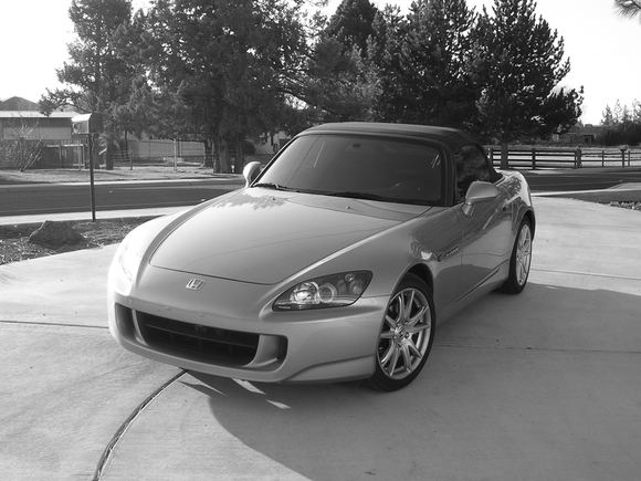 B&amp;W S.jpg