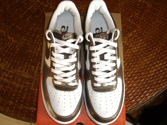 nike snakeskin1.jpg
