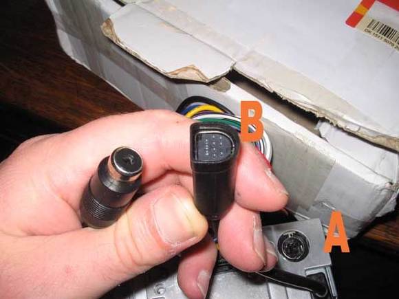 Alpine-CDA-9851R-006ABs.jpg