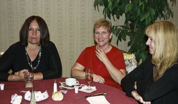 IMG_3284 ladies.jpg