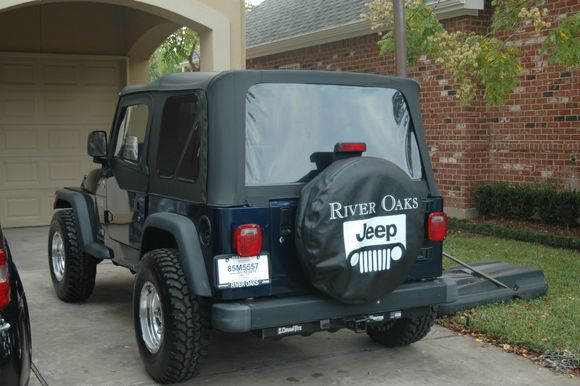 Curt's and New Jeep 003.jpg