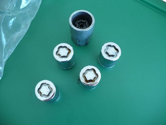 Car parts for sale 2009 052.jpg