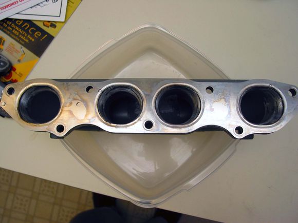 Exhaust Manifold 1.jpg