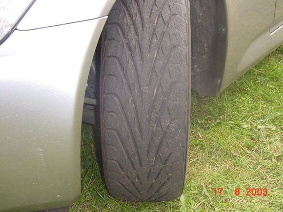 tyre1.jpg