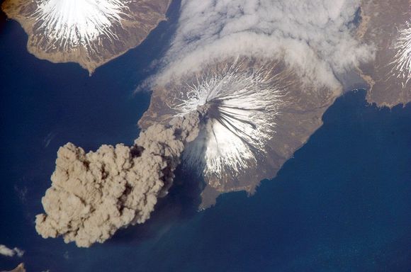 volcanoplume Iss Big