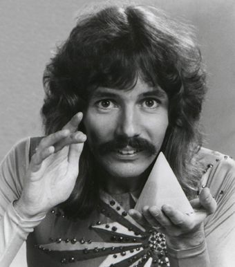 doug henning portrait