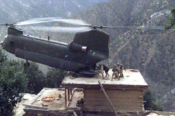 CHINOOKROOFLANDINGINAFGHANISTAN.jpg