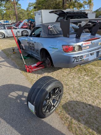 New toyo R going on.