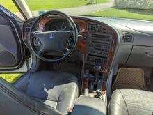 no excessive wear in the interior