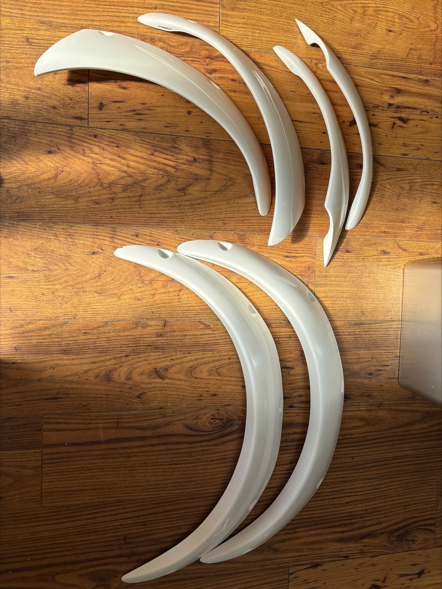 extended arches. I'm sure i bought them off here years ago - never used. �� offer
