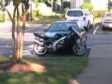 my first bike infront of the crib, ol faithful.