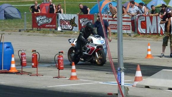 P1000566