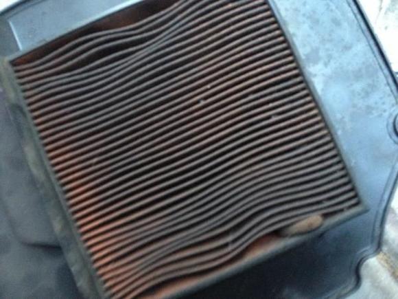 I think I was the first person to see this air filter since the install date of 1998 The foam inserts on the breathers had all melted due to age and found their way into the carbs