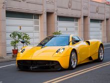 Yellow Pagani Huayra. Picture by hsien5552700 | Flickr