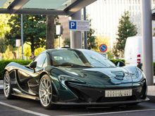 Stunning Mclaren P1 from Saudi in Milan, Italy.