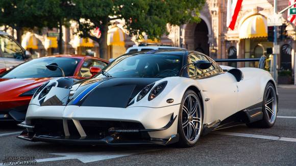 Pagani Huayra BC. Facebook: David Coyne Photography