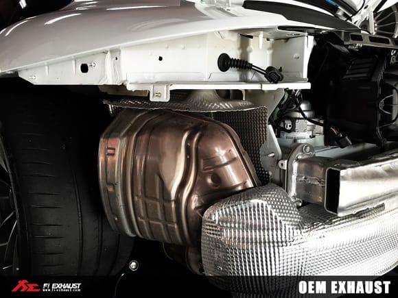 Porsche 991 GT3 – OEM Exhaust System.