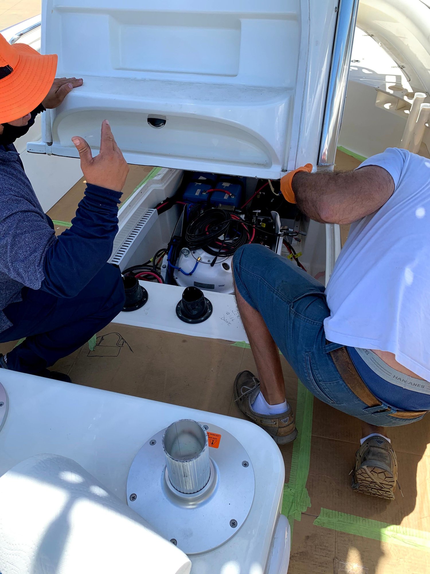 Seakeeper 1 Installation on a Boston Whaler 220 The Hull Truth