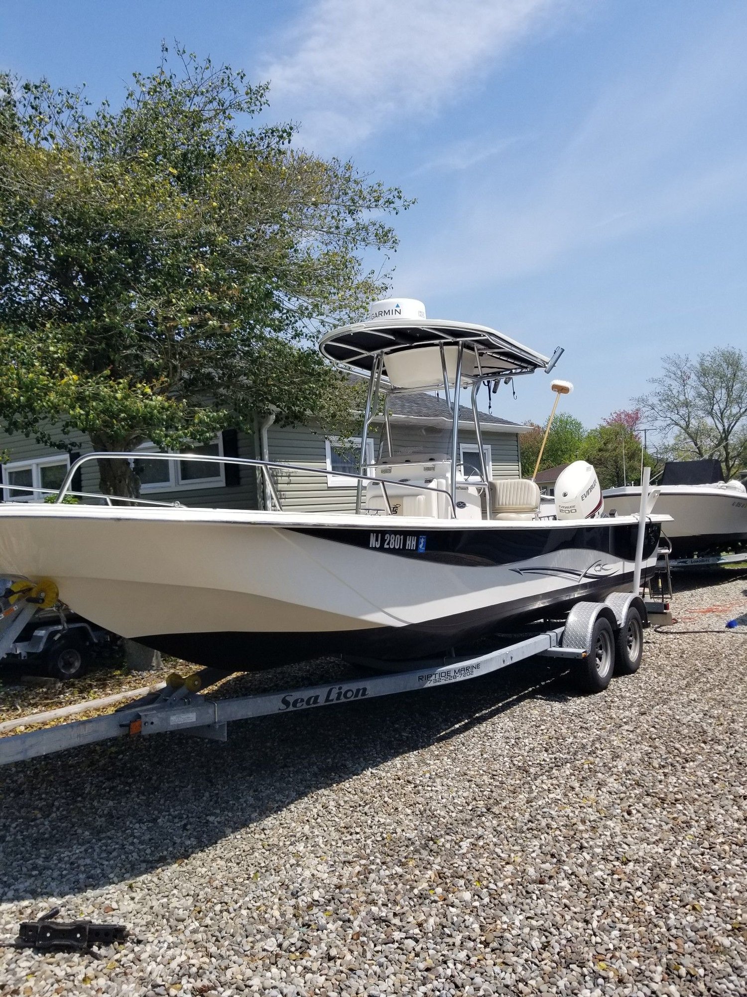 2016 carolina skiff 258 dlv loaded low hours warranty