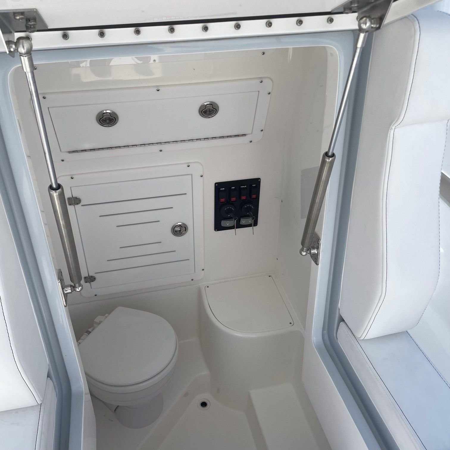 The Hull Truth Boating and Fishing Forum Limitless 26 build