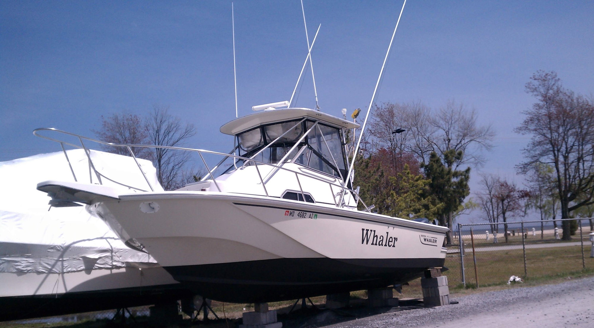 1991 Boston Whaler 25 Walkaround WhalerDrive - The Hull Truth - Boating 