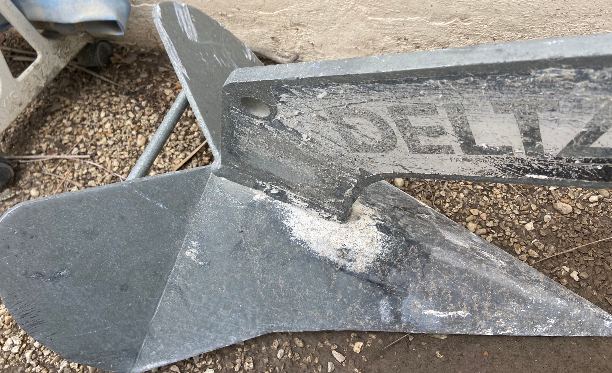 Lewmar /Delta 70 Pound Plow Anchor w/ 60 Meters (200 ft) of Chain (3/8”), Galvanized The Hull