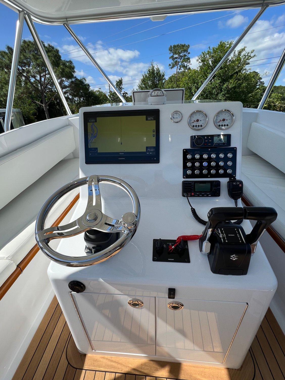 25 Bertram for sale The Hull Truth Boating and Fishing Forum