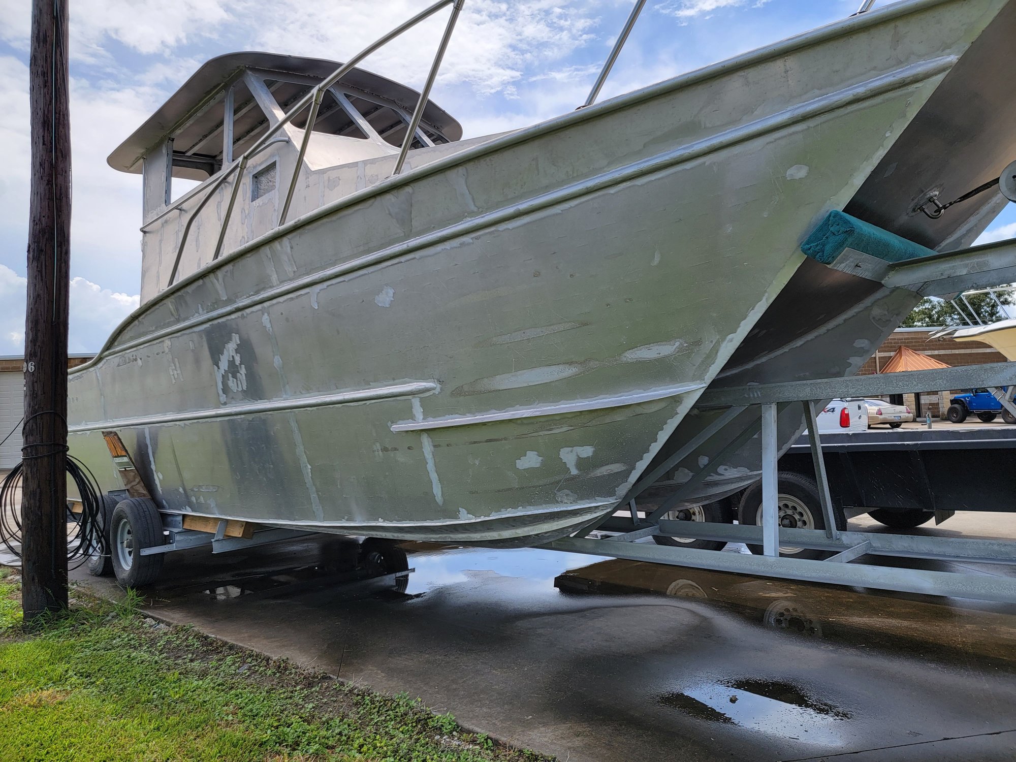 Need help backing my boat into the driveway... - The Hull Truth