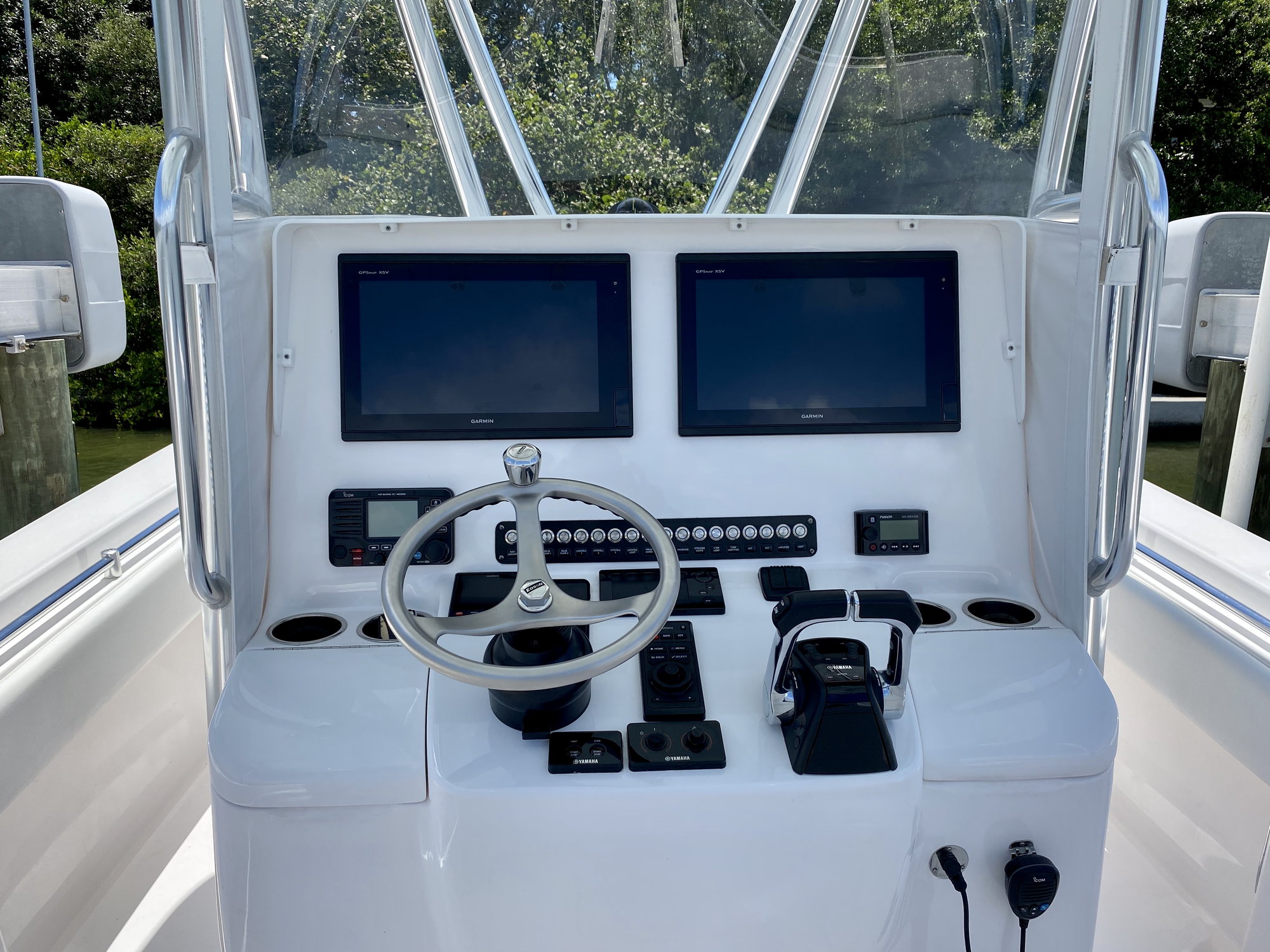 Contender center transom rod holder and extender - The Hull Truth