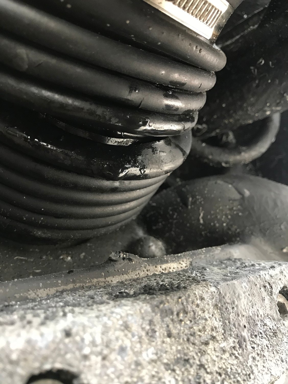 Badly damaged propeller and torn exhaust bellows can generate