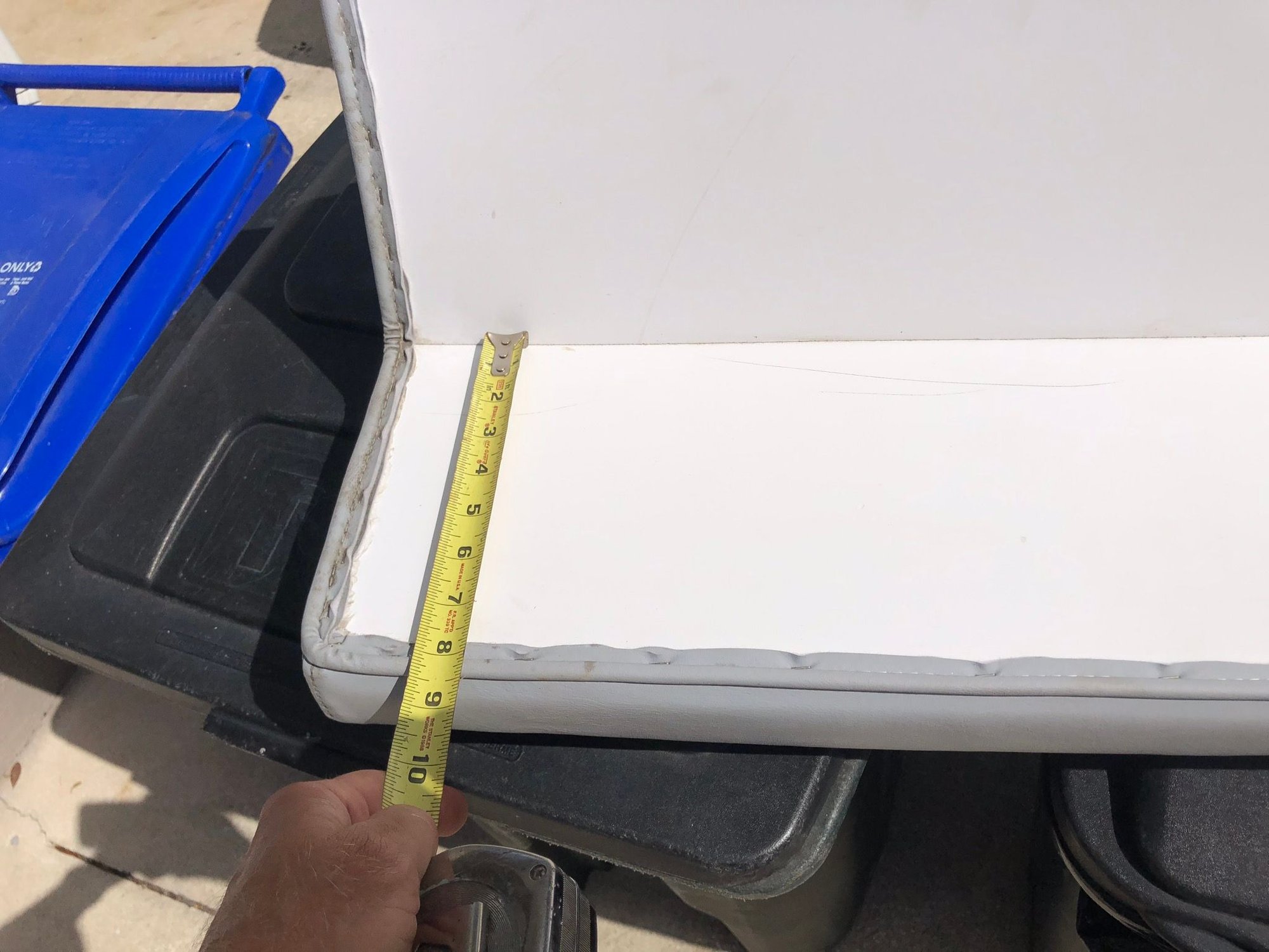 Leaning Post Cushions The Hull Truth Boating and Fishing Forum