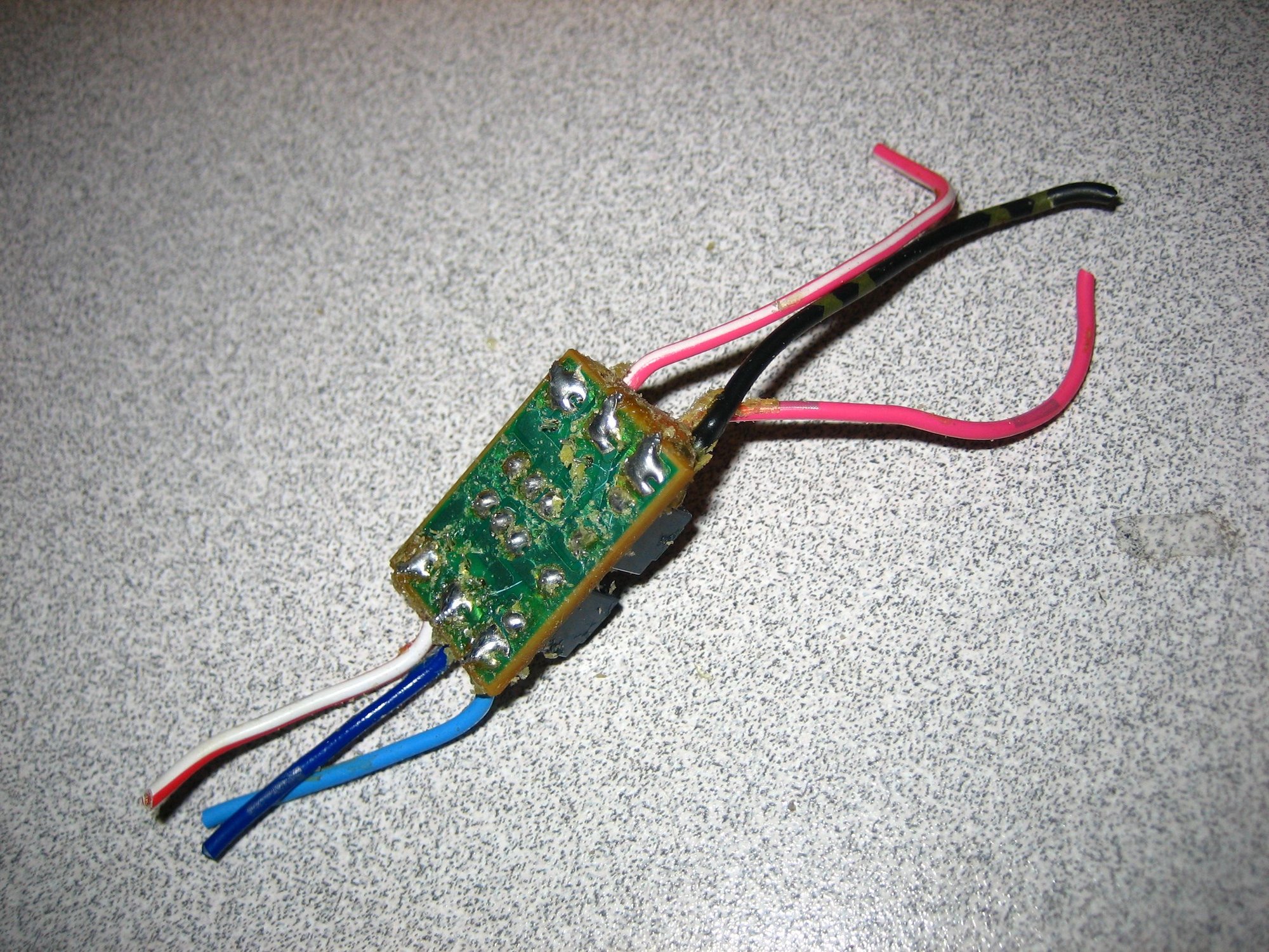 Suzuki DF300 Twins One Engine Won't Trim Down From Helm The Hull