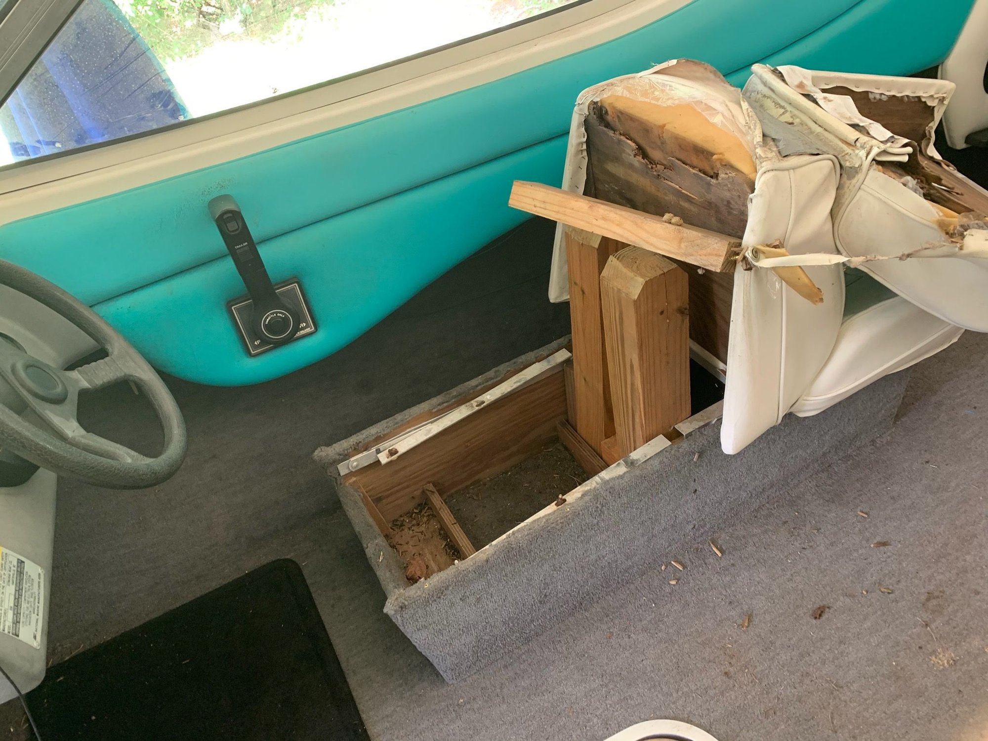 replacing back to back seat with "captain's chair" type seat? The